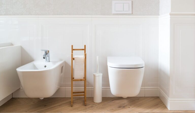 Ile miejsca potrzeba na WC oraz bidet?